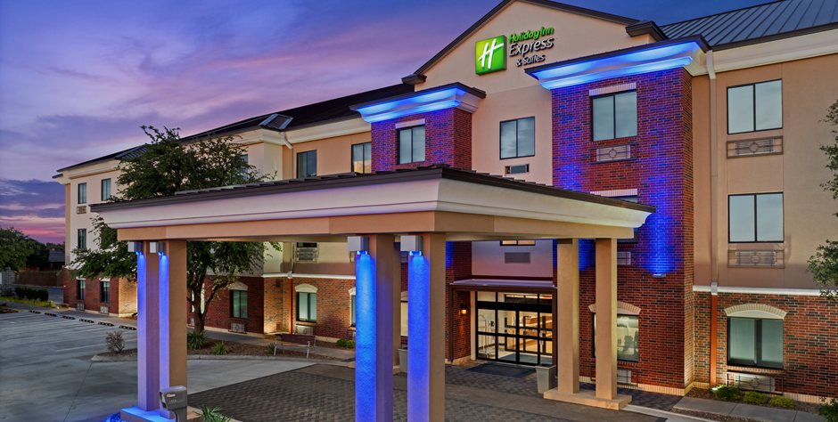 Holiday Inn Express & Suites